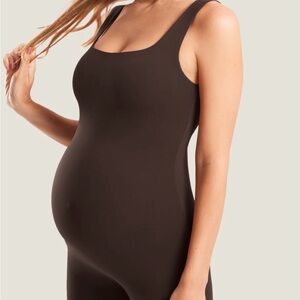 Momanda maternity jumpsuit